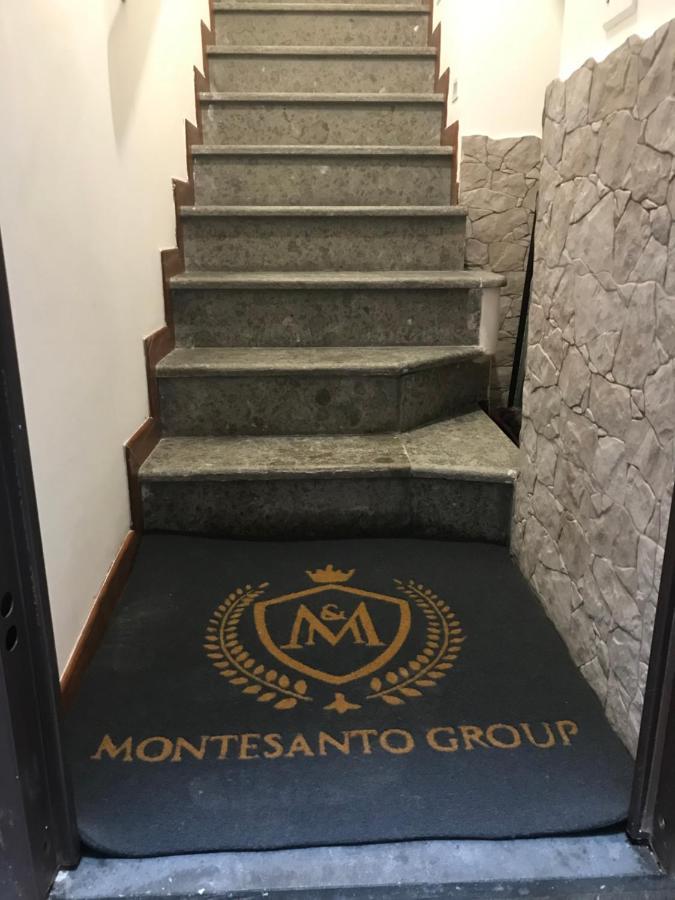 Montesantogroup Apartments Napoli Ngoại thất bức ảnh