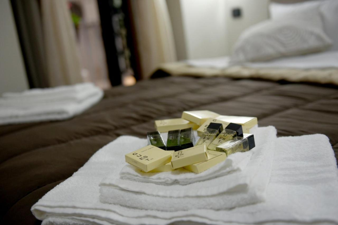 Montesantogroup Apartments Napoli Ngoại thất bức ảnh