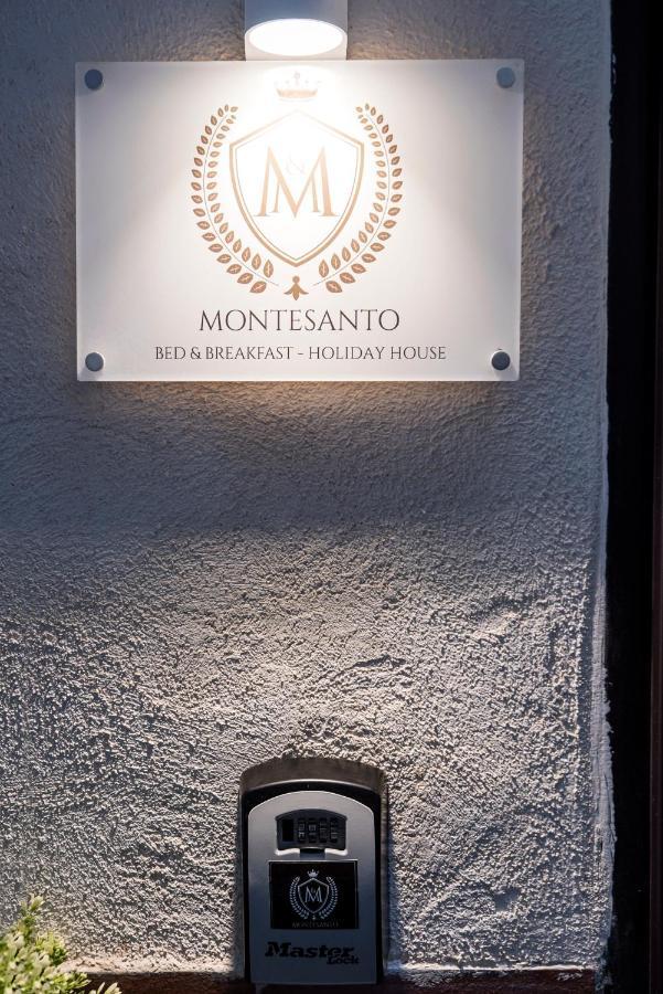 Montesantogroup Apartments Napoli Ngoại thất bức ảnh